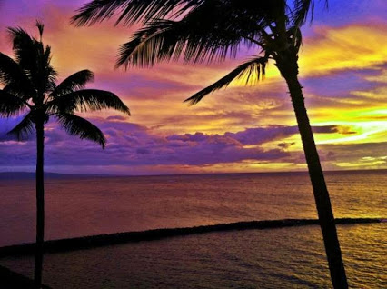 Maui sunset from Ocean Breeze Hideaway